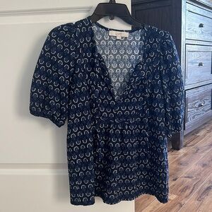 Loft tunic soft and flowy